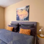 Exklusives Conradshoeh Mit Sauna Und Terrasse