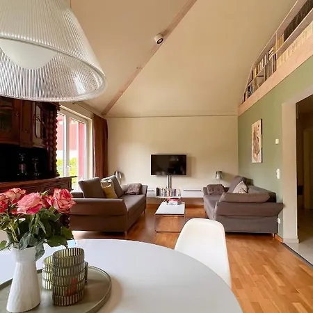 Exklusives Conradshoeh Mit Sauna Und Terrasse *