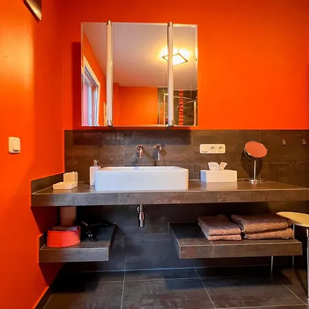 Exklusives Conradshoeh Mit Sauna Und Terrasse Hébergement de vacances Ilmenau