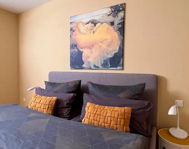 Exklusives Conradshoeh Mit Sauna Und Terrasse