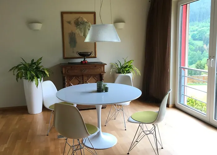 Exklusives Conradshoeh Mit Sauna Und Terrasse Nyaraló *